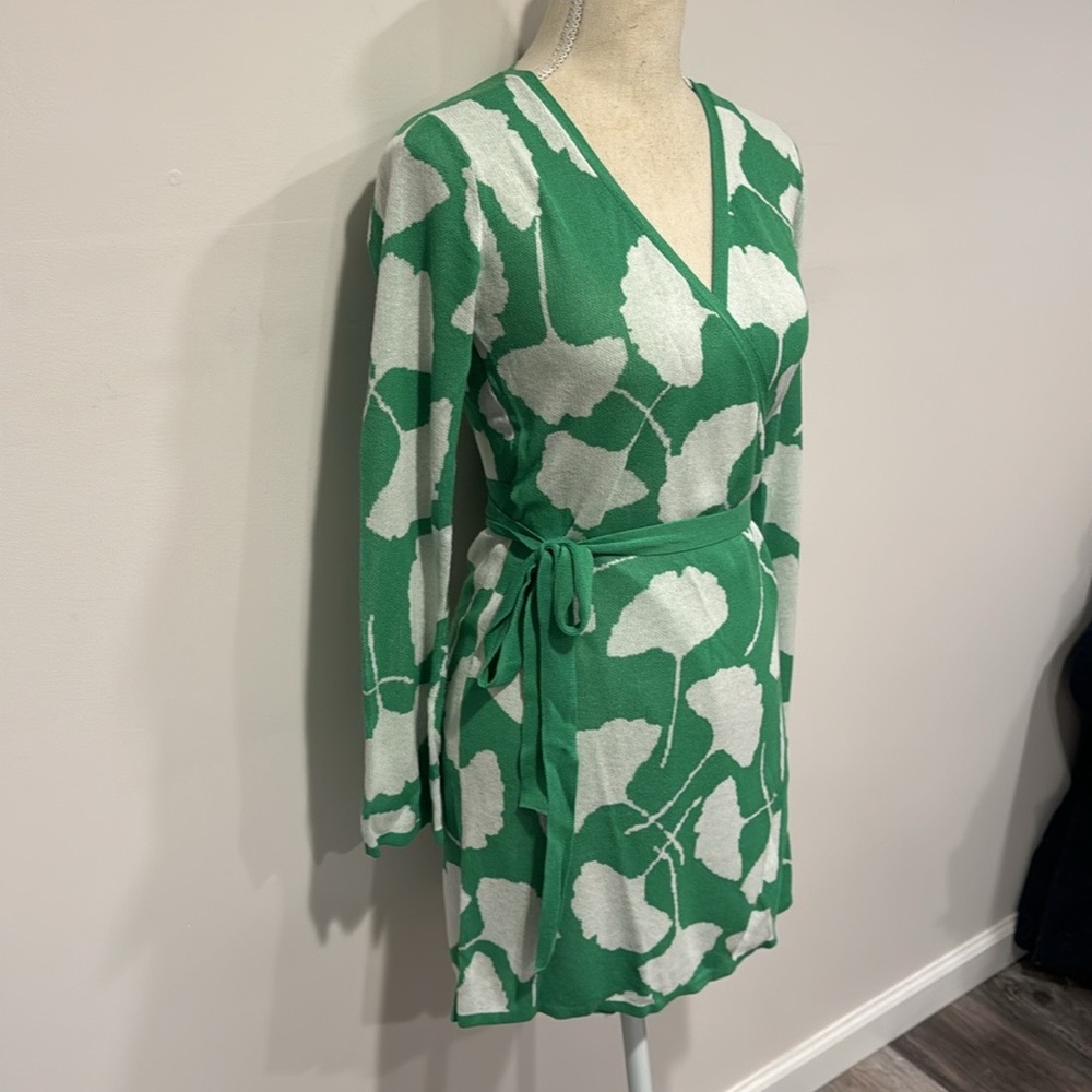 Dvf Net Wrap Dress - image 5